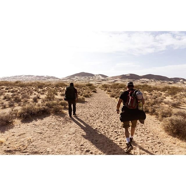 Every new adventure starts by taking the first step. In this case, the first steps were the easiest. Took a trip to the Kelso dunes in the Mojave national preserve yesterday, this time with the goal of hiking up the dunes rather then just shooting th