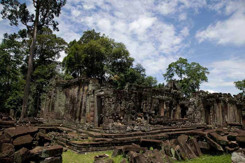 cambodiatemplesblog23.jpg