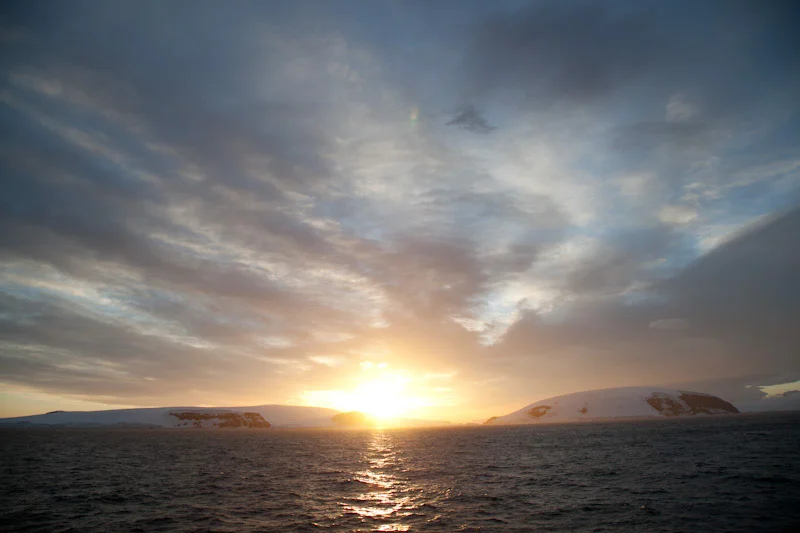 antarticablogone98.jpg