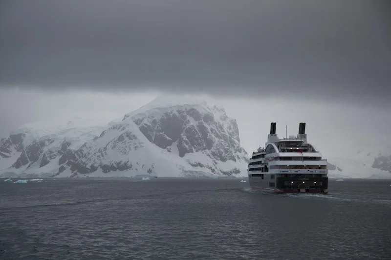 antarticablogone131.jpg