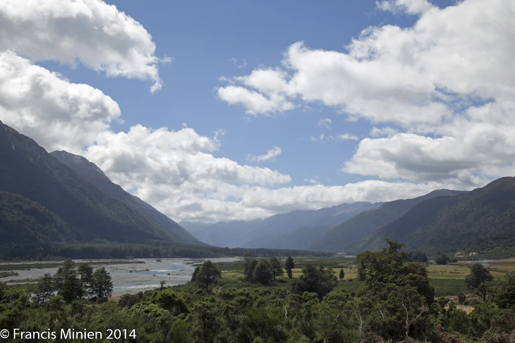 fmnewzealandapril201408.jpg