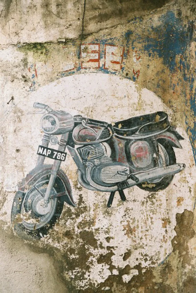 India 200537.jpg