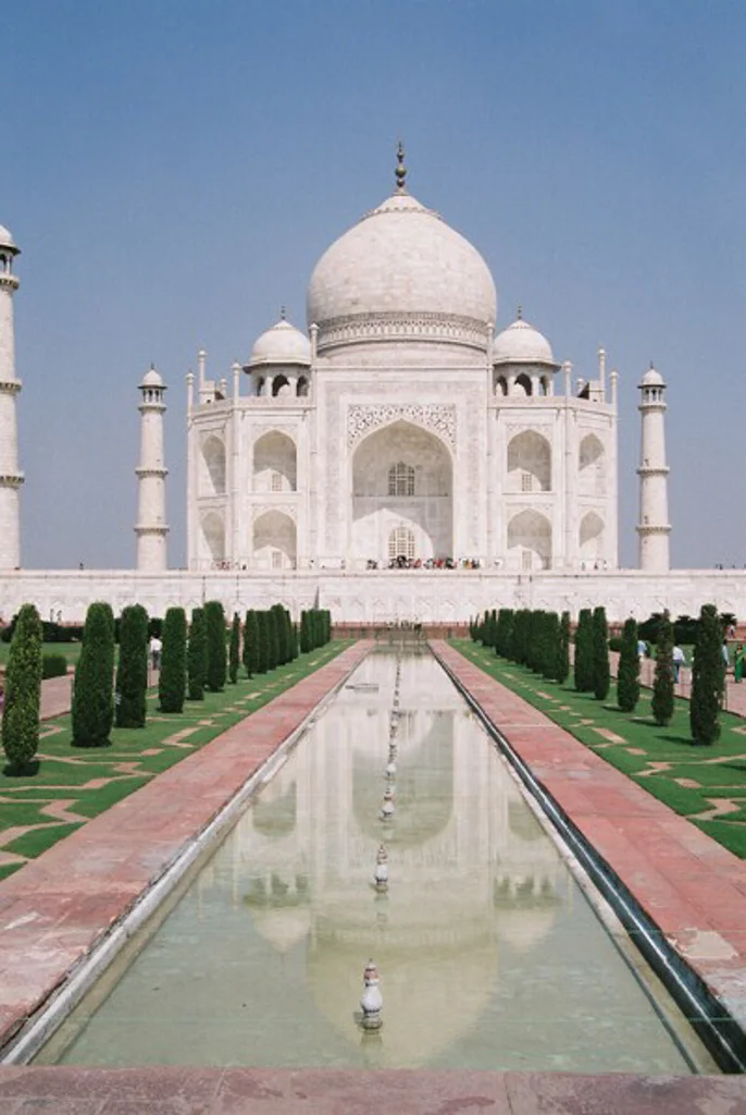India 200557.jpg