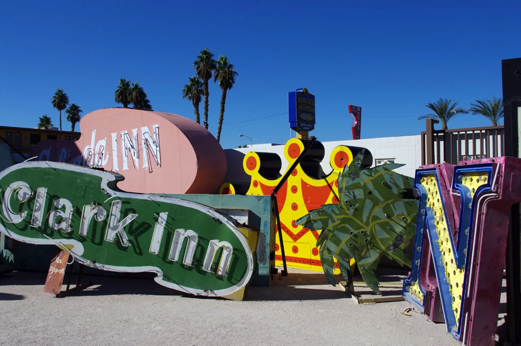 neon_museum_15.jpg