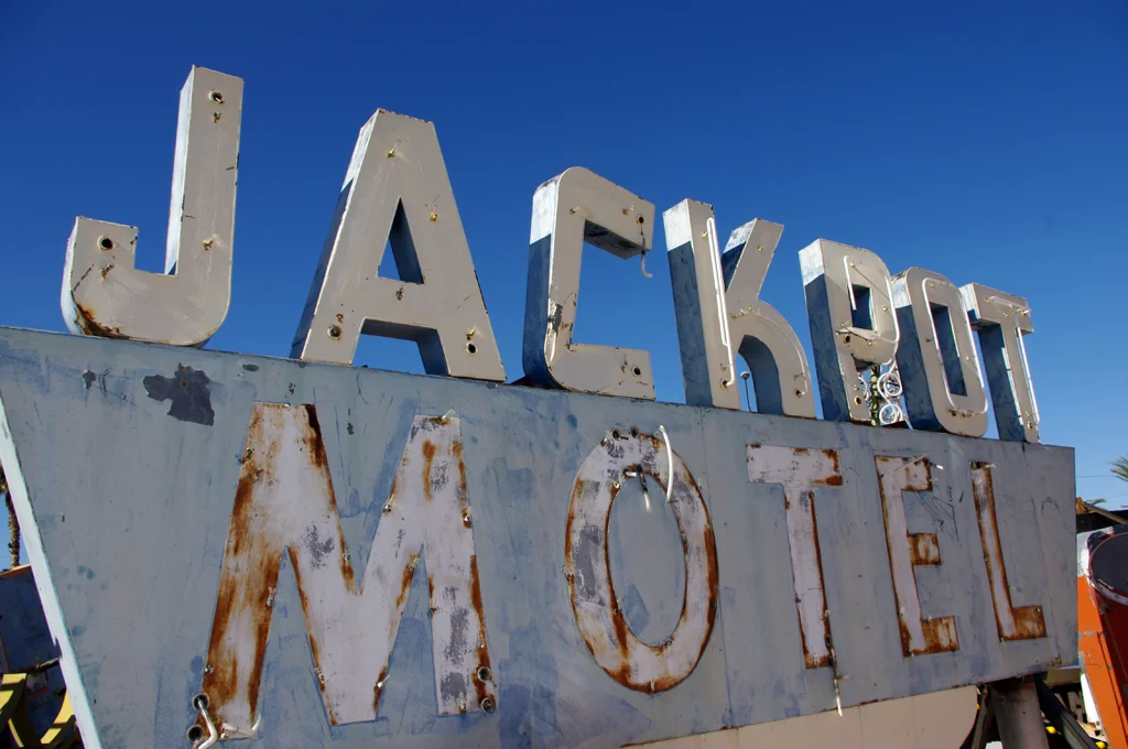 neon_museum_18.jpg