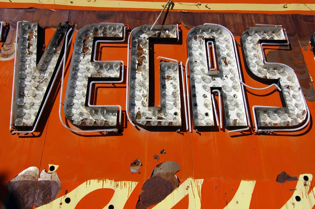 neon_museum_22.jpg