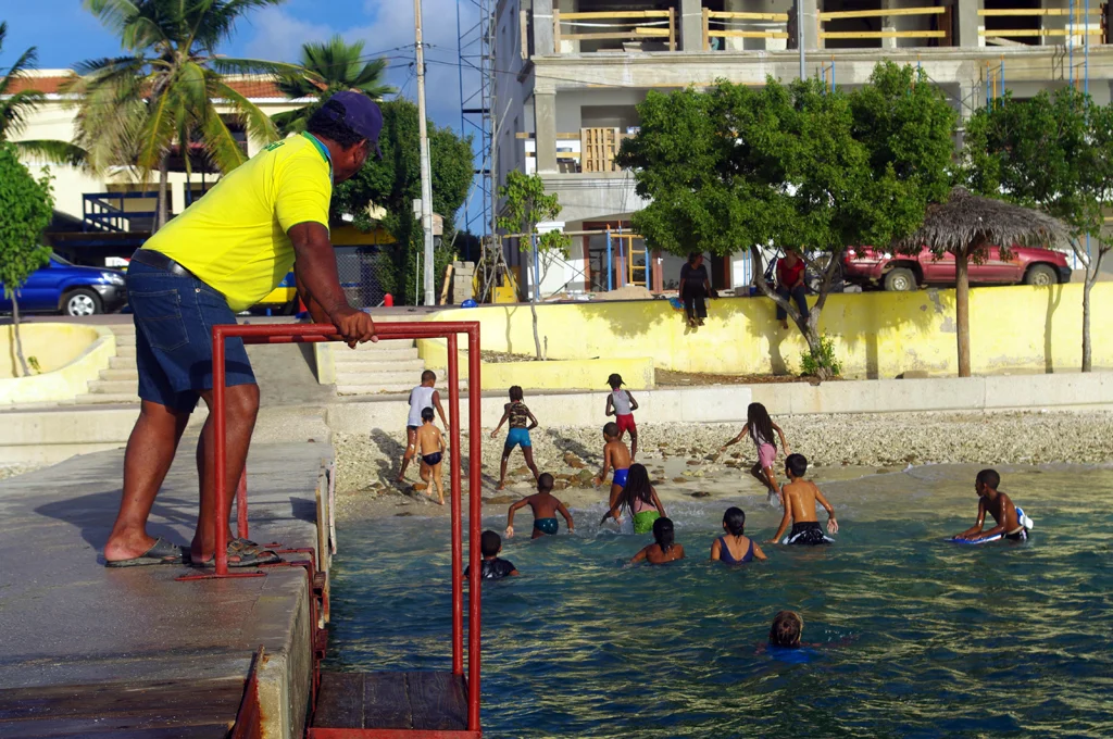 Bonaire Swin Club006.jpg