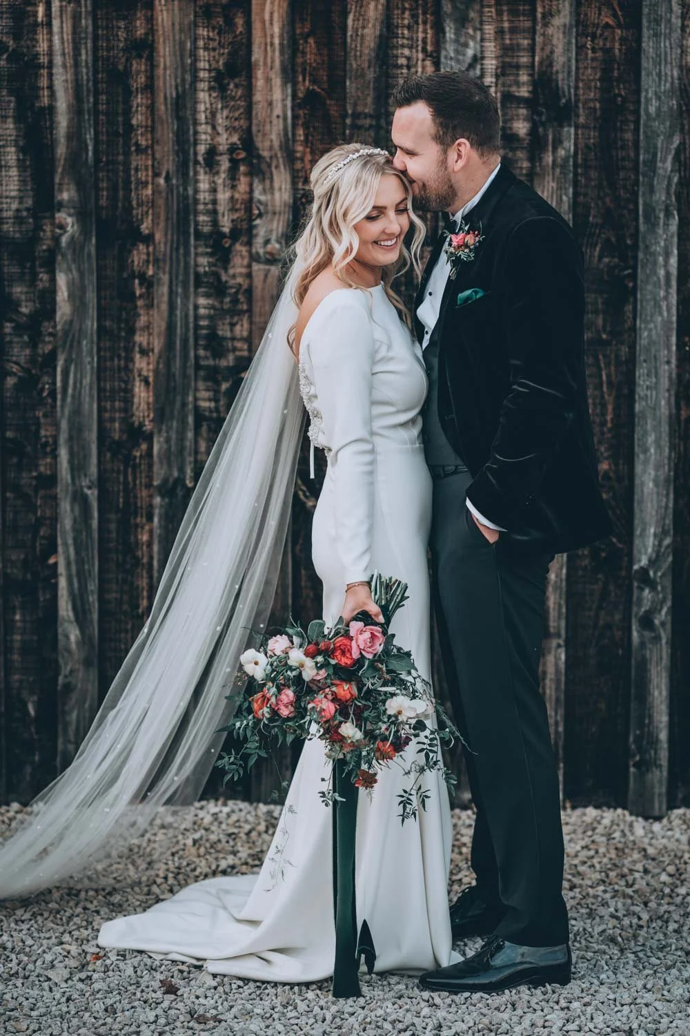 BETH & TOM - HAZEL GAP BARN WEDDING (160).JPG