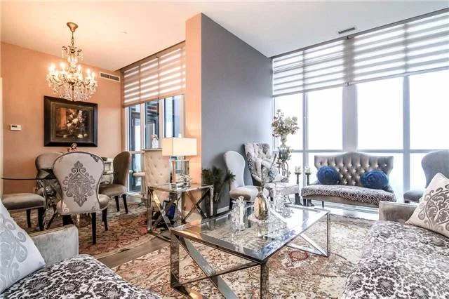 sultanstreet_livingroom.jpg