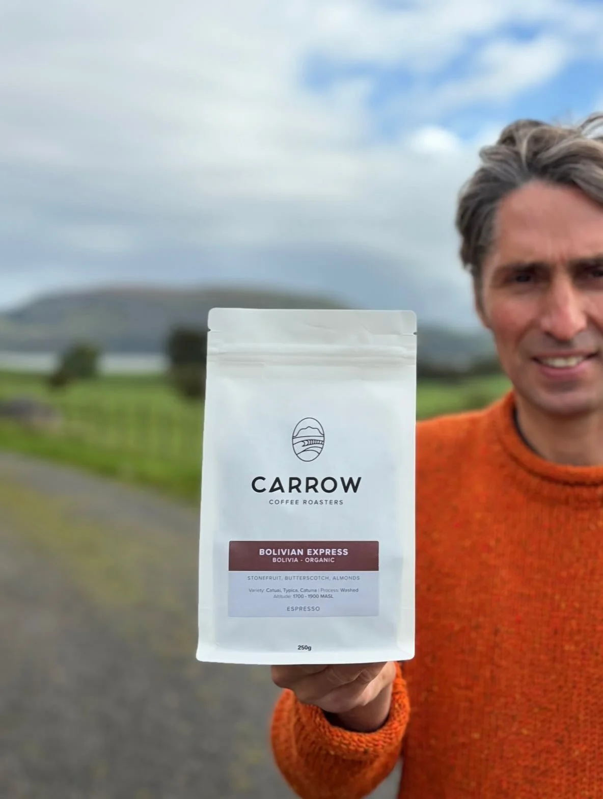 New coffee 🚂 Bolivian Express is smooth and sweet, with notes of Stonefruit, Butterscotch, Almonds 🍬 

Grown high in the Andes, this certified organic coffee is bursting with a vibrant energy, just like the Espresso del Sur train which speeds throu