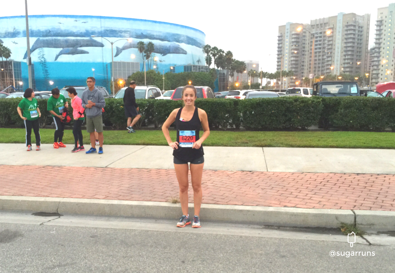 Heading to the start line near the LB Convention Center (the building with all the fish on it - no that's not the aquarium, it's the Convention Center)