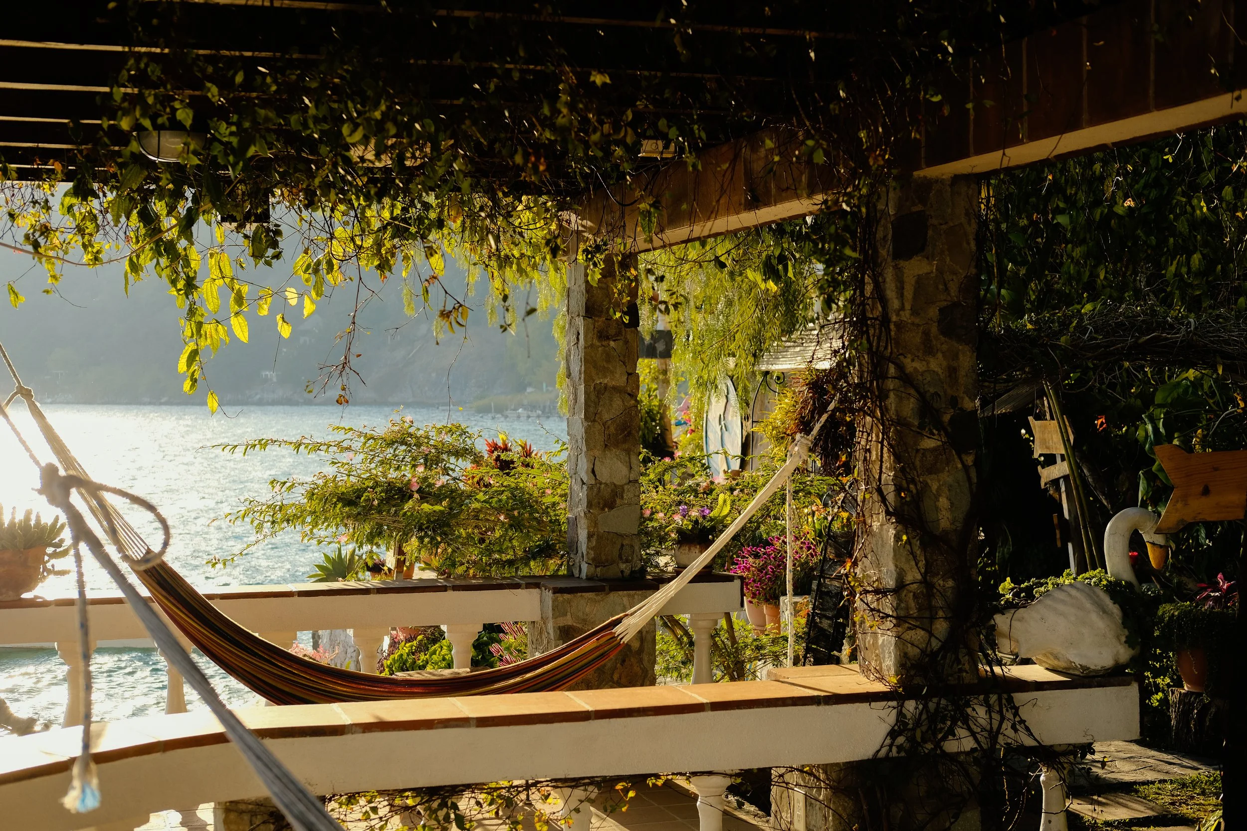 Ryan Neeven x Lake Atitlan (22 of 35).jpg