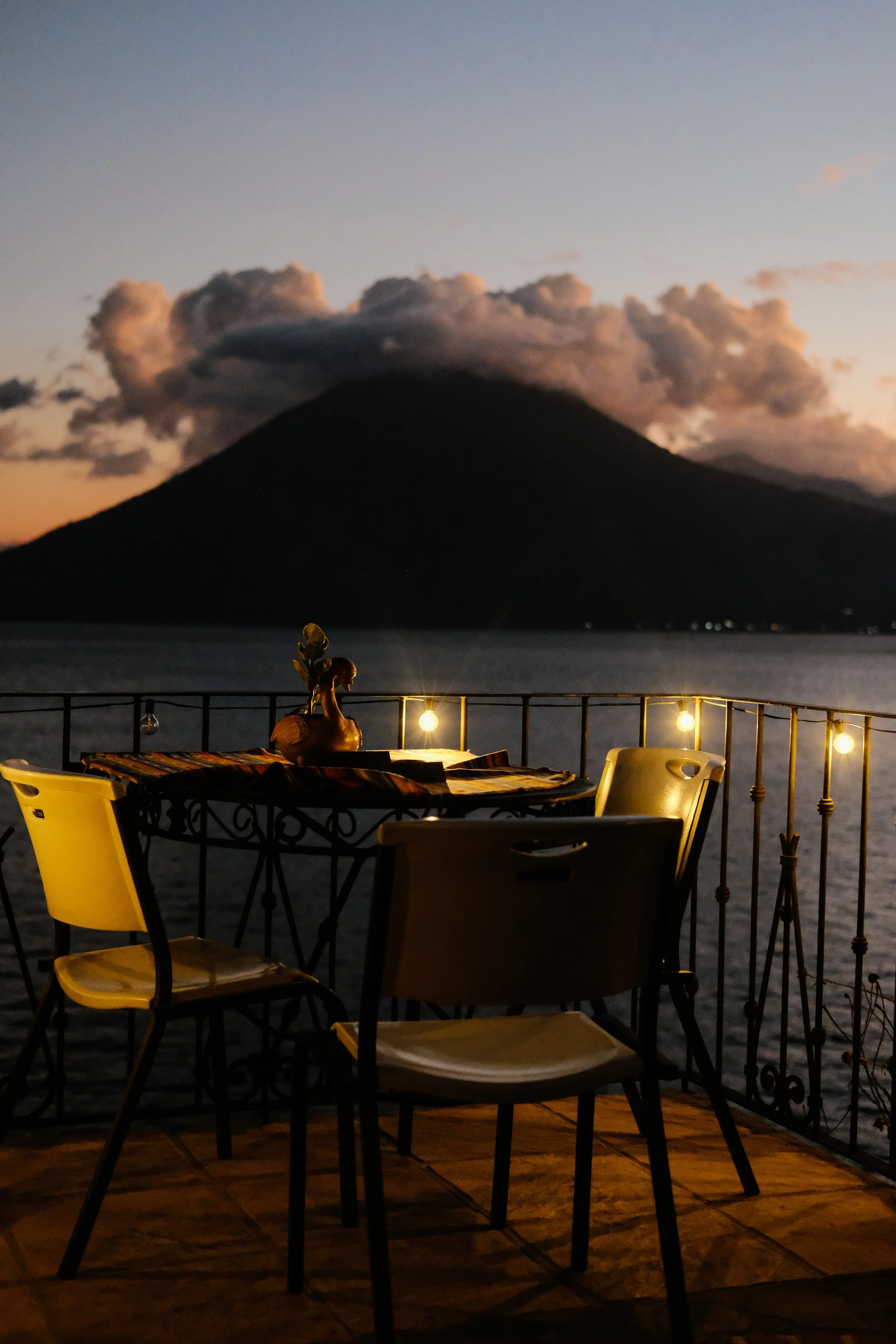 Ryan Neeven x Lake Atitlan (8 of 35).jpg