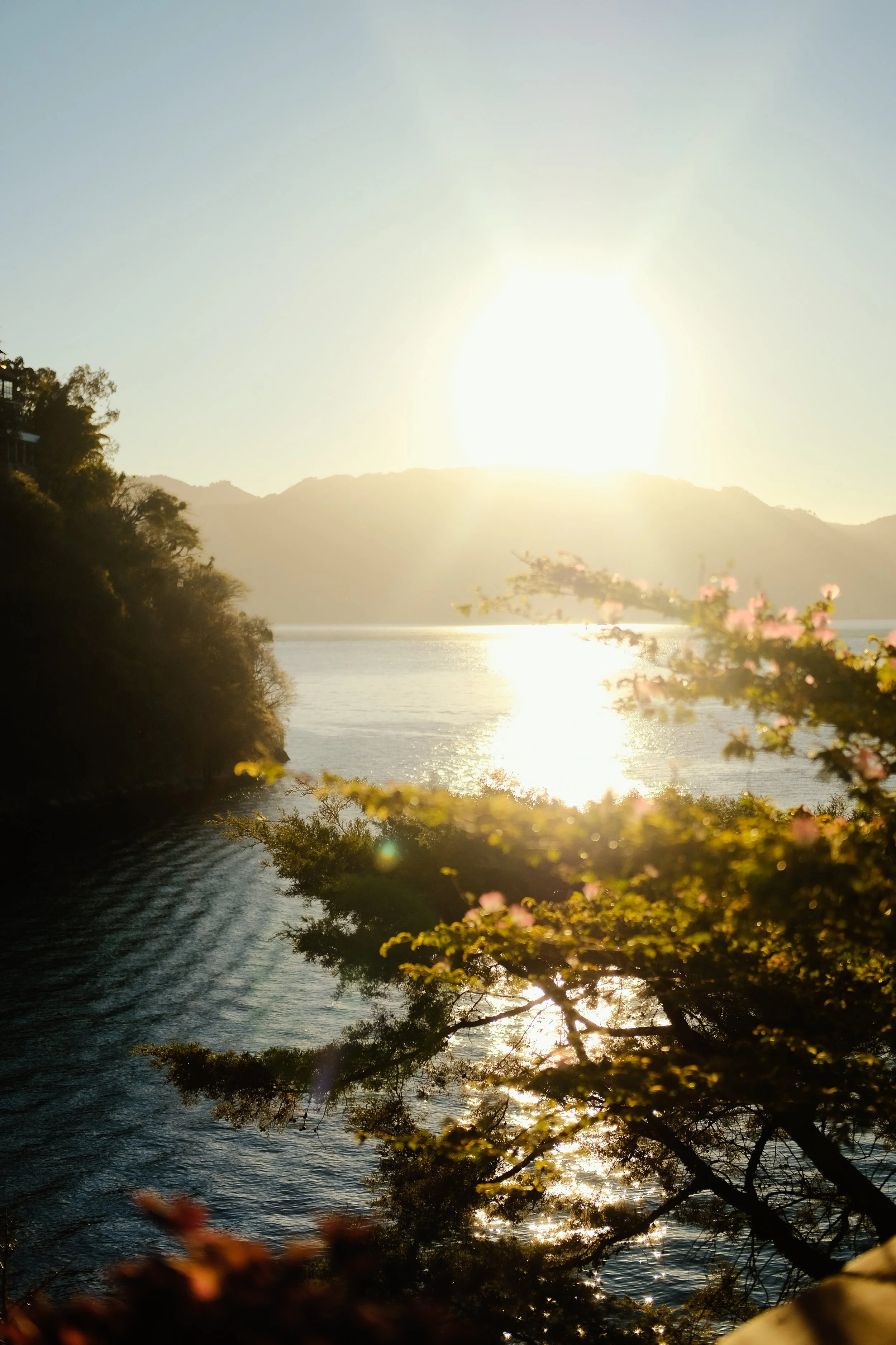 Ryan Neeven x Lake Atitlan (9 of 35).jpg