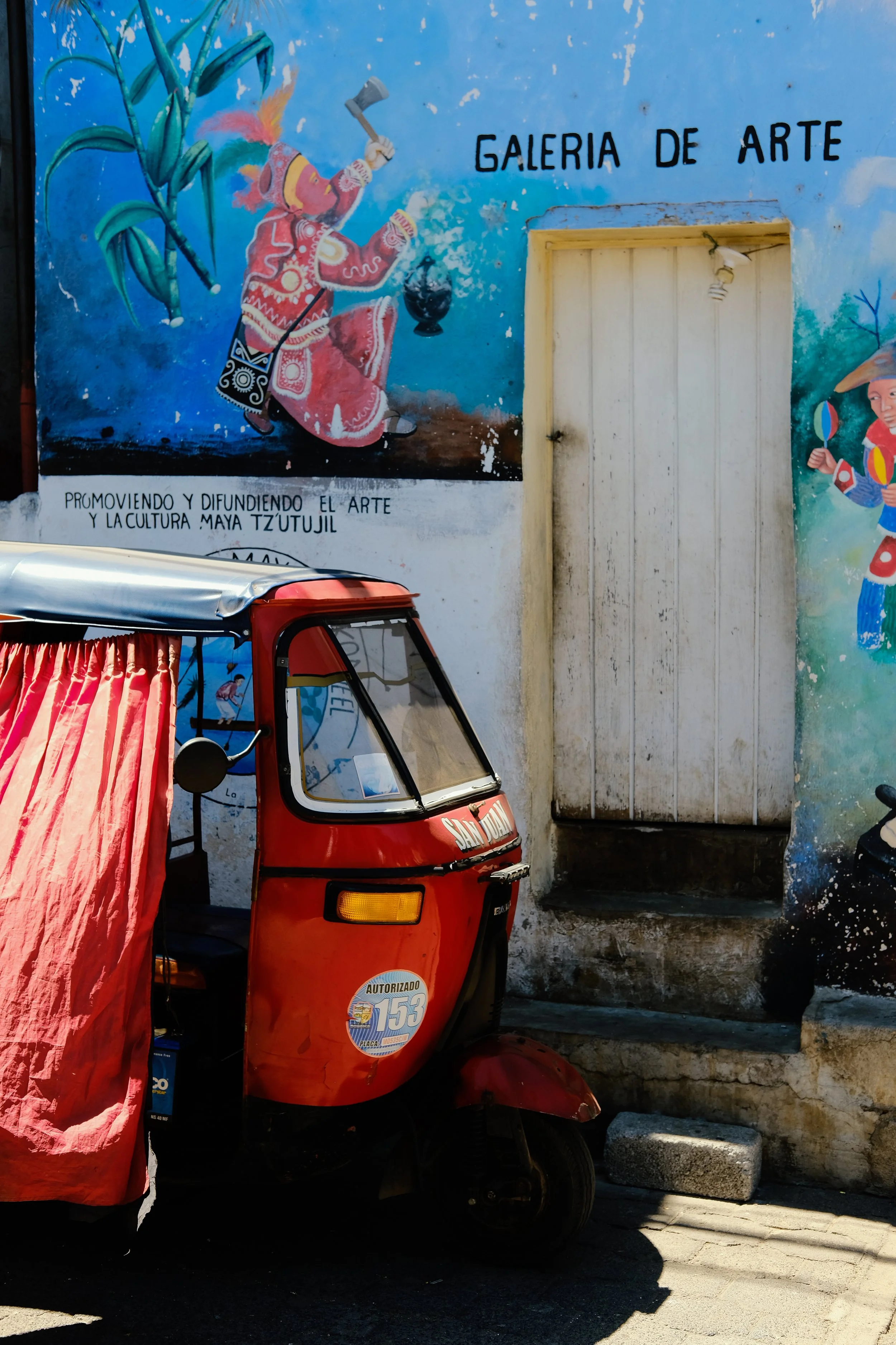 Ryan Neeven x Lake Atitlan (12 of 35).jpg