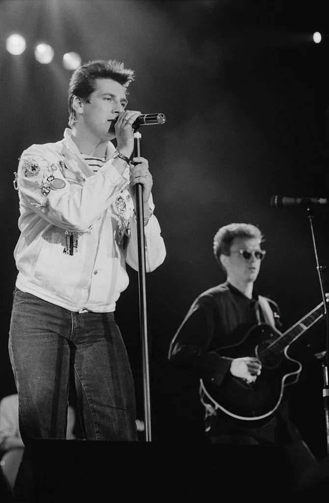 Tony Hadley &amp; Gary Kemp / Vocals &amp; Guitar