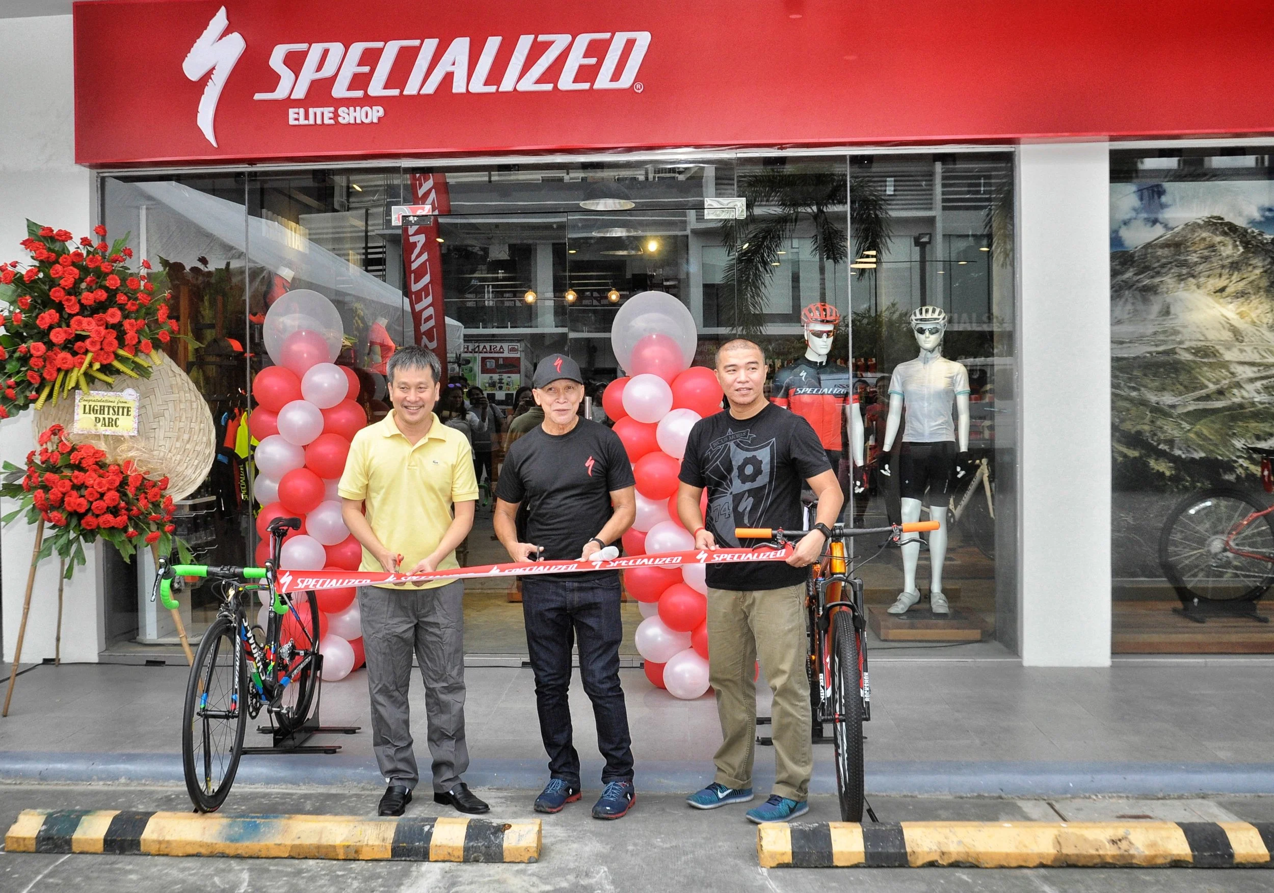 Specialized Elite Store opens in 