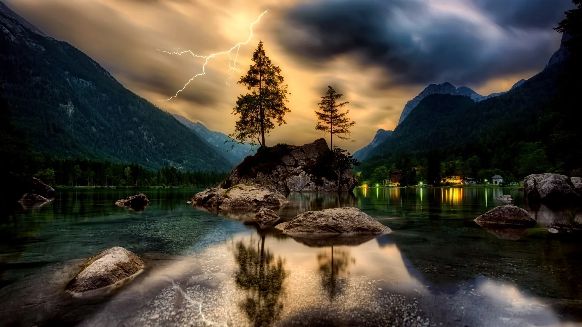 Nature&Lightening.jpeg