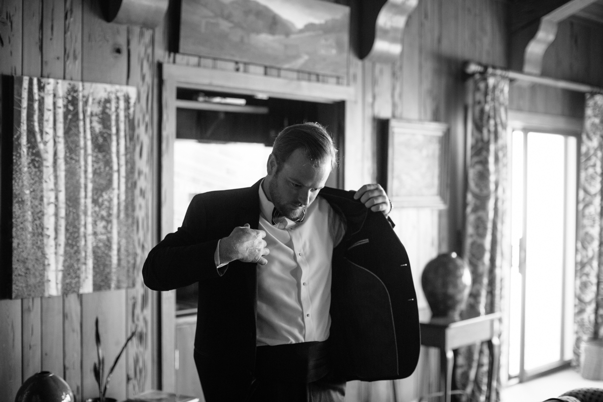 Poetry&Motion-blowing-rock-country-club-wedding-photograhy (11 of 32).jpg