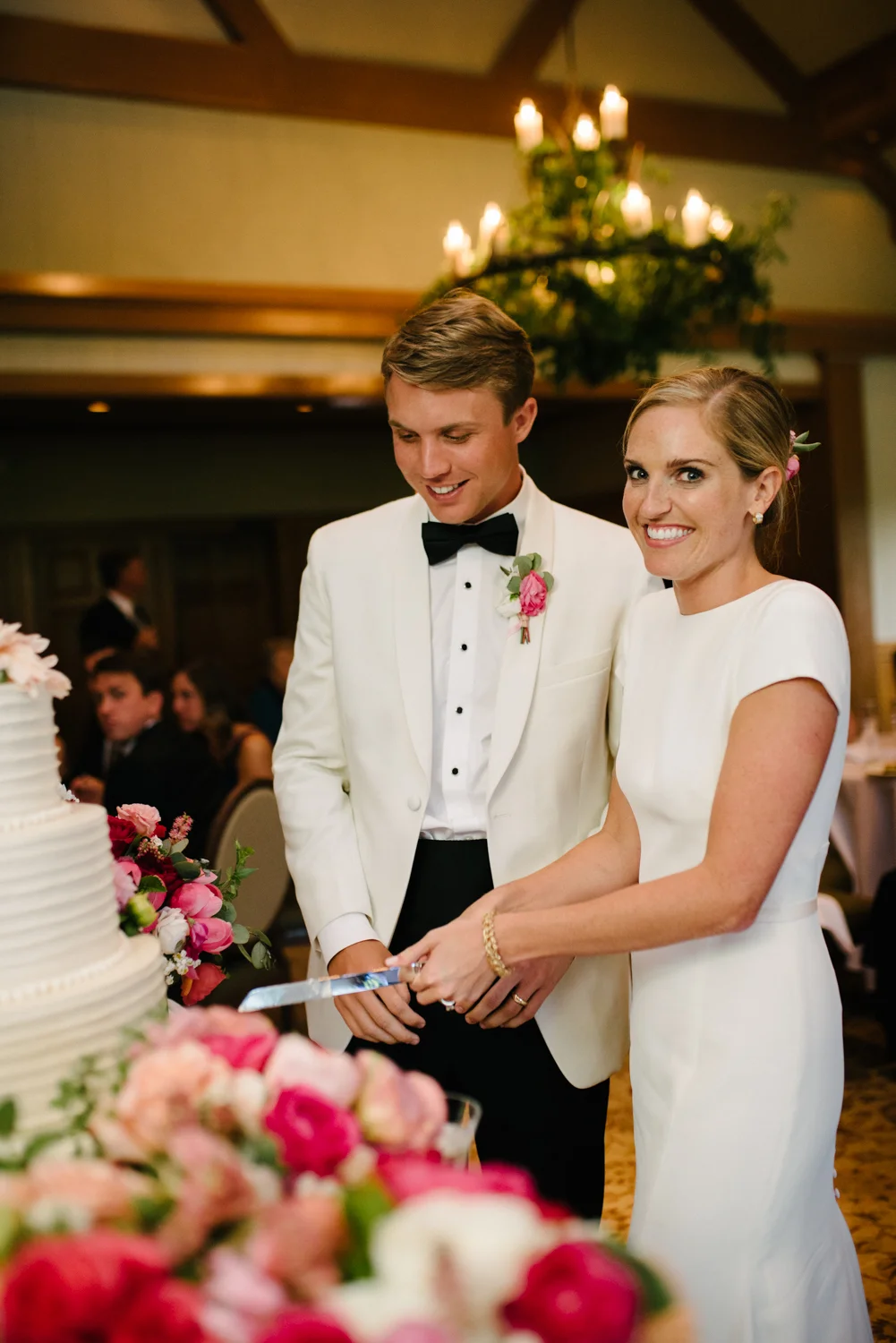Poetry-&-motion-wedding-photography-elk-river-club-emily-&-chad38.jpg