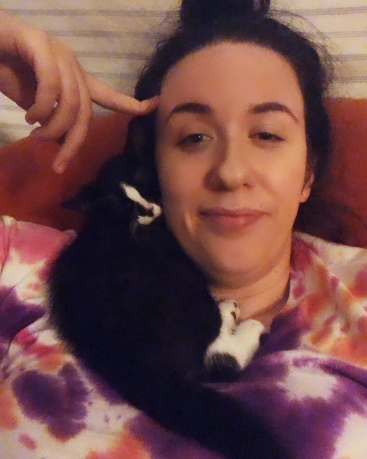 Swipe for a little #JeanRalphio growth update. 

#kitten #catsofinstagram #tuxedocat #SunriseSunset