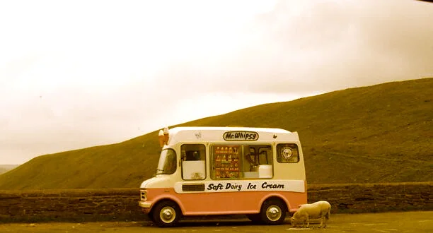 ice_cream_van_mobile_workers.jpg