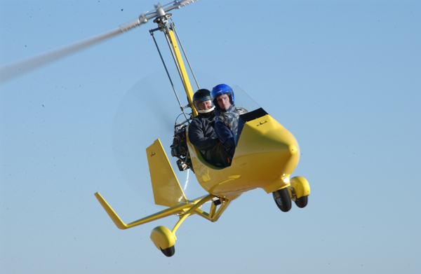 gyrocopter autogiro yellow