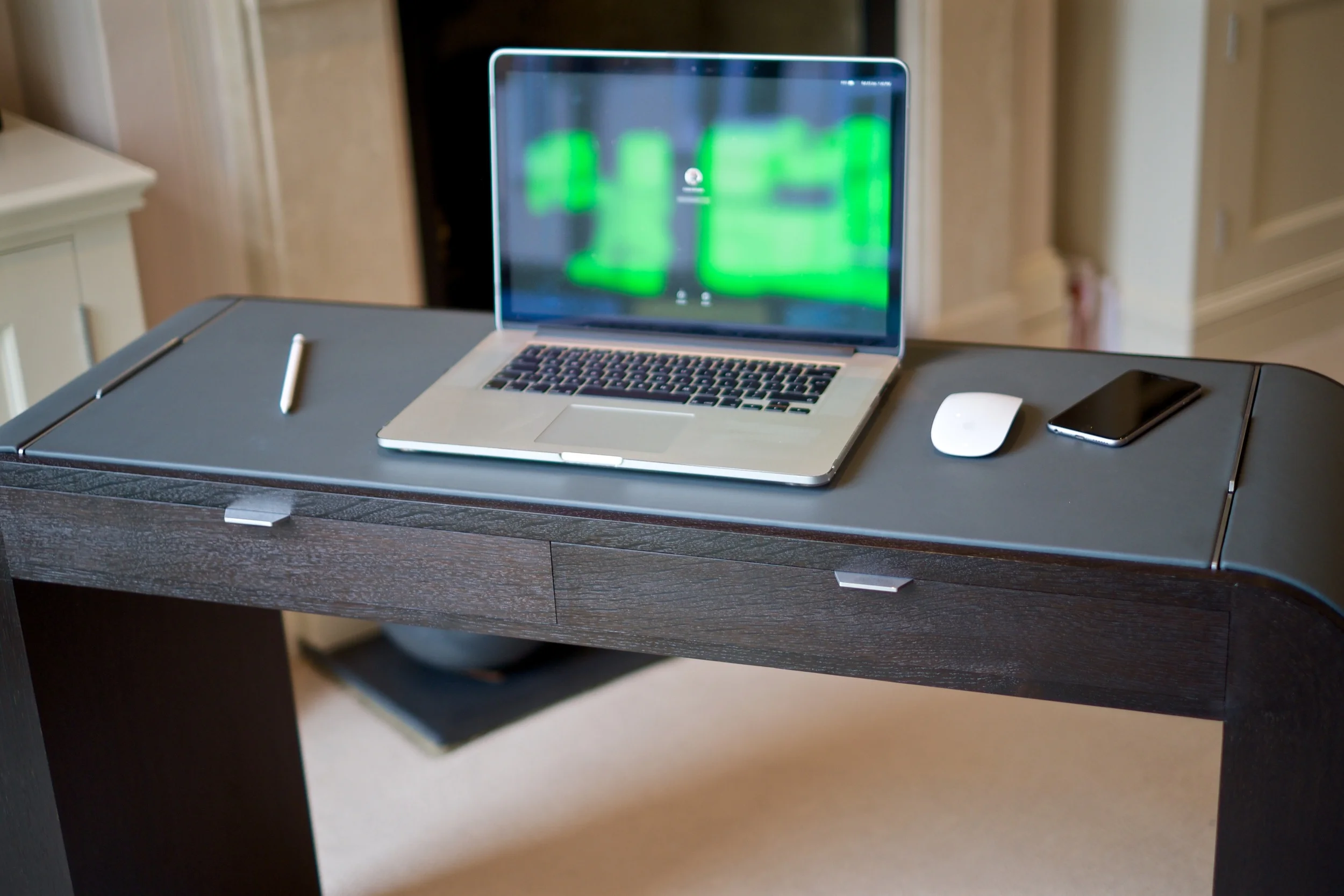 Le bureau de l'agent - desk in use