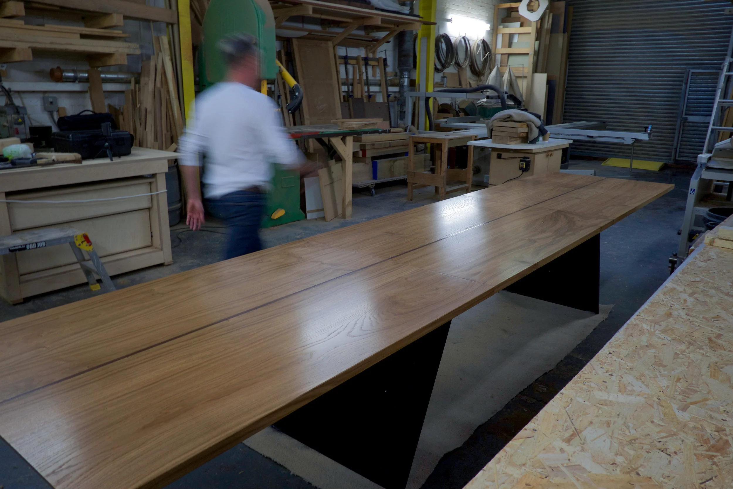 The Blade Dining Table
