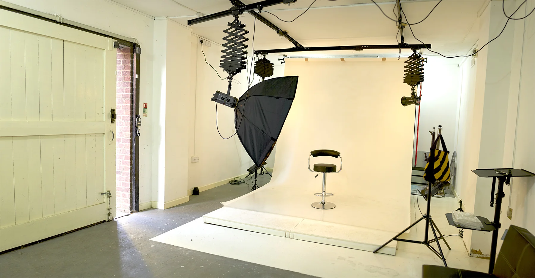 London Rd studio, gloucester