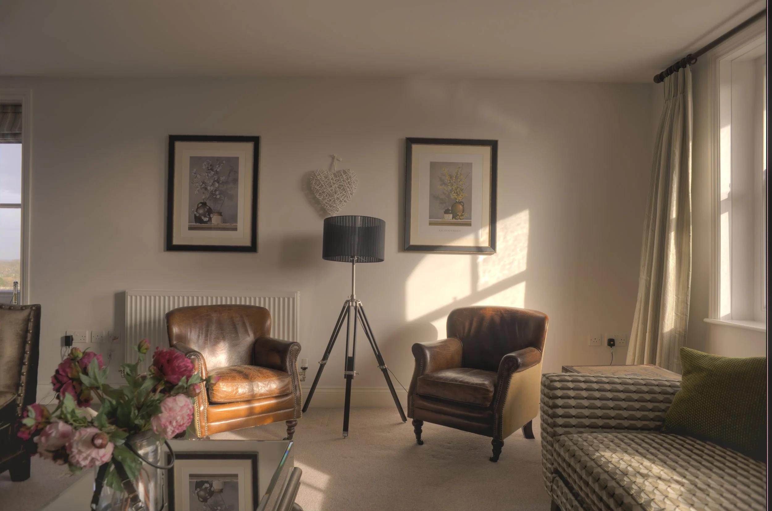 z Living Room Lft.jpg