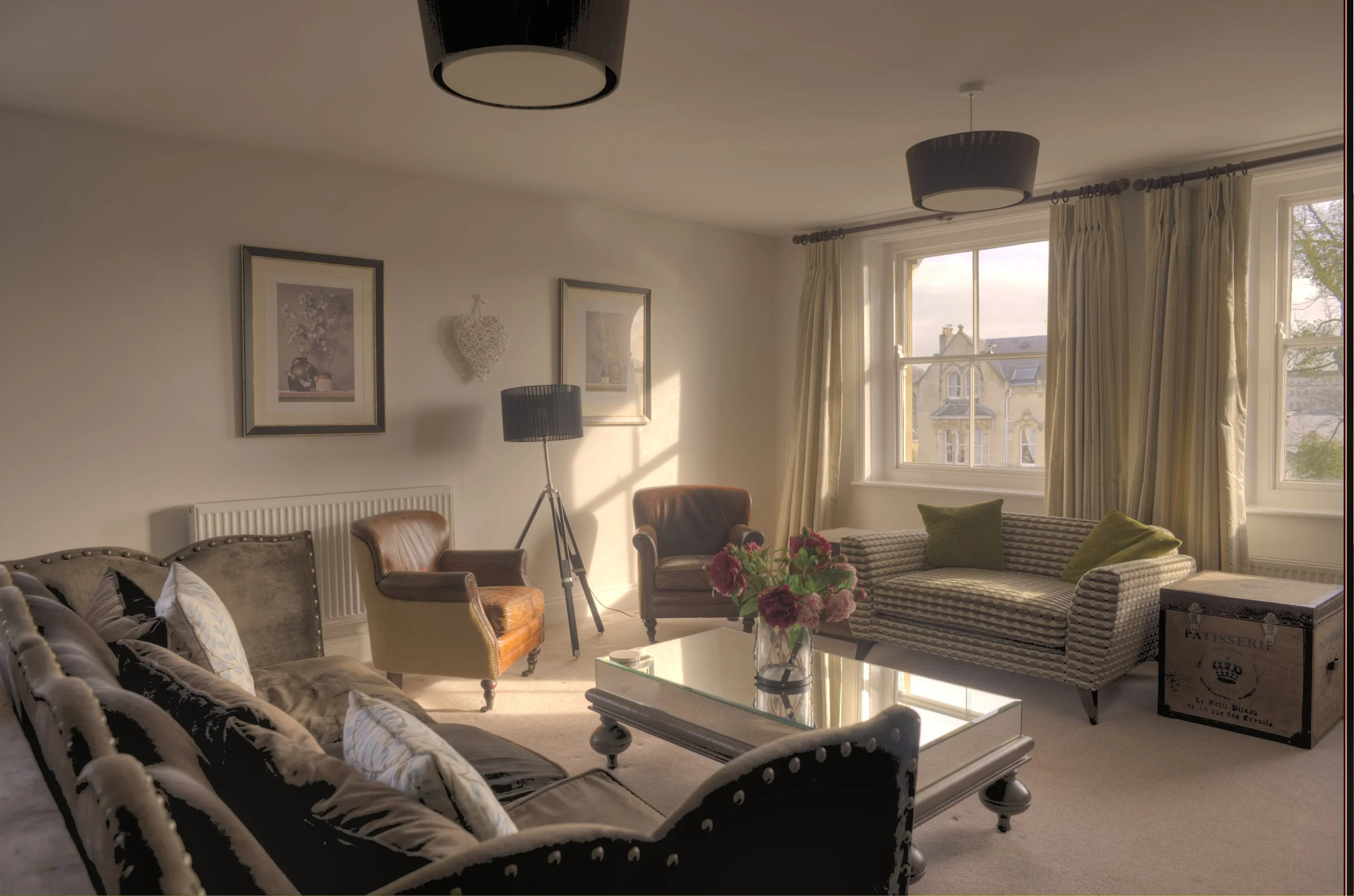 z Living Room Rt 2.jpg