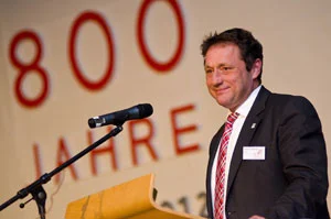 Landrat Achim Schwickert: "Ich komme als Zigeuner", sagte Landrat Achim Schwickert, der im Nachbardorf Oberelbert wohnt