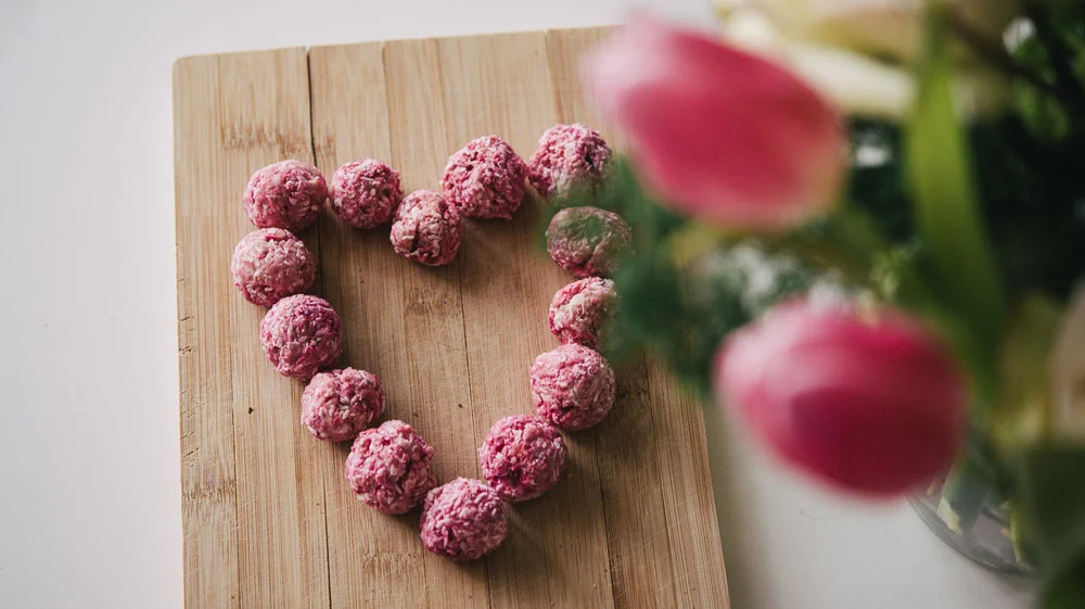 Rezept: Kokos-Kugeln zum Valentinstag 