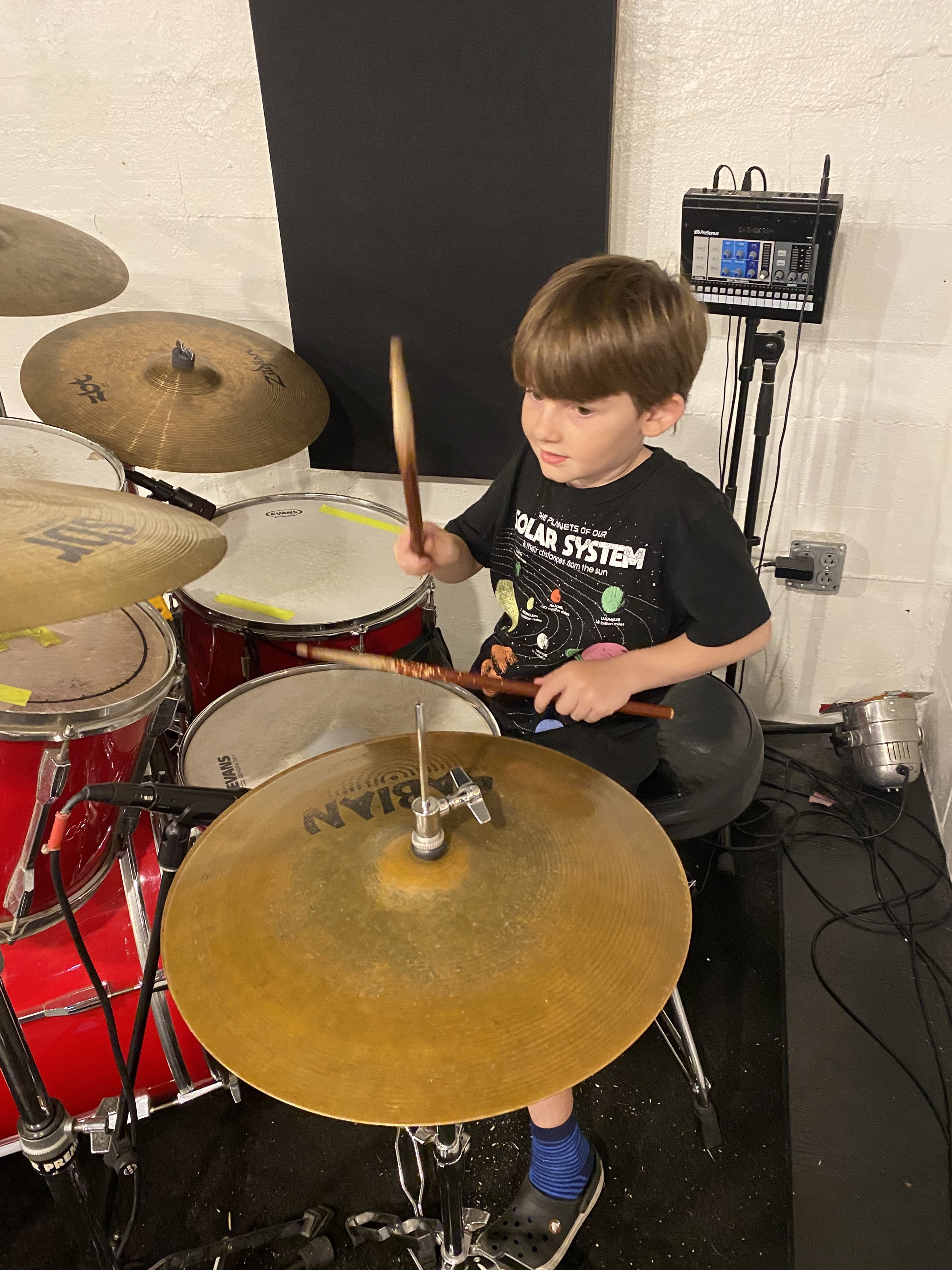 Kid drums 1.jpg