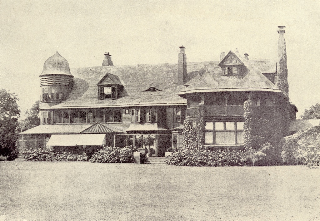  Davies-Breese house at Timber Point, Great River, circa 1920 