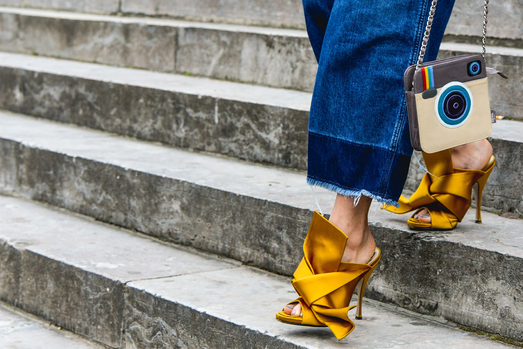 05-fall-2015-ready-to-wear-street-style-02.jpg