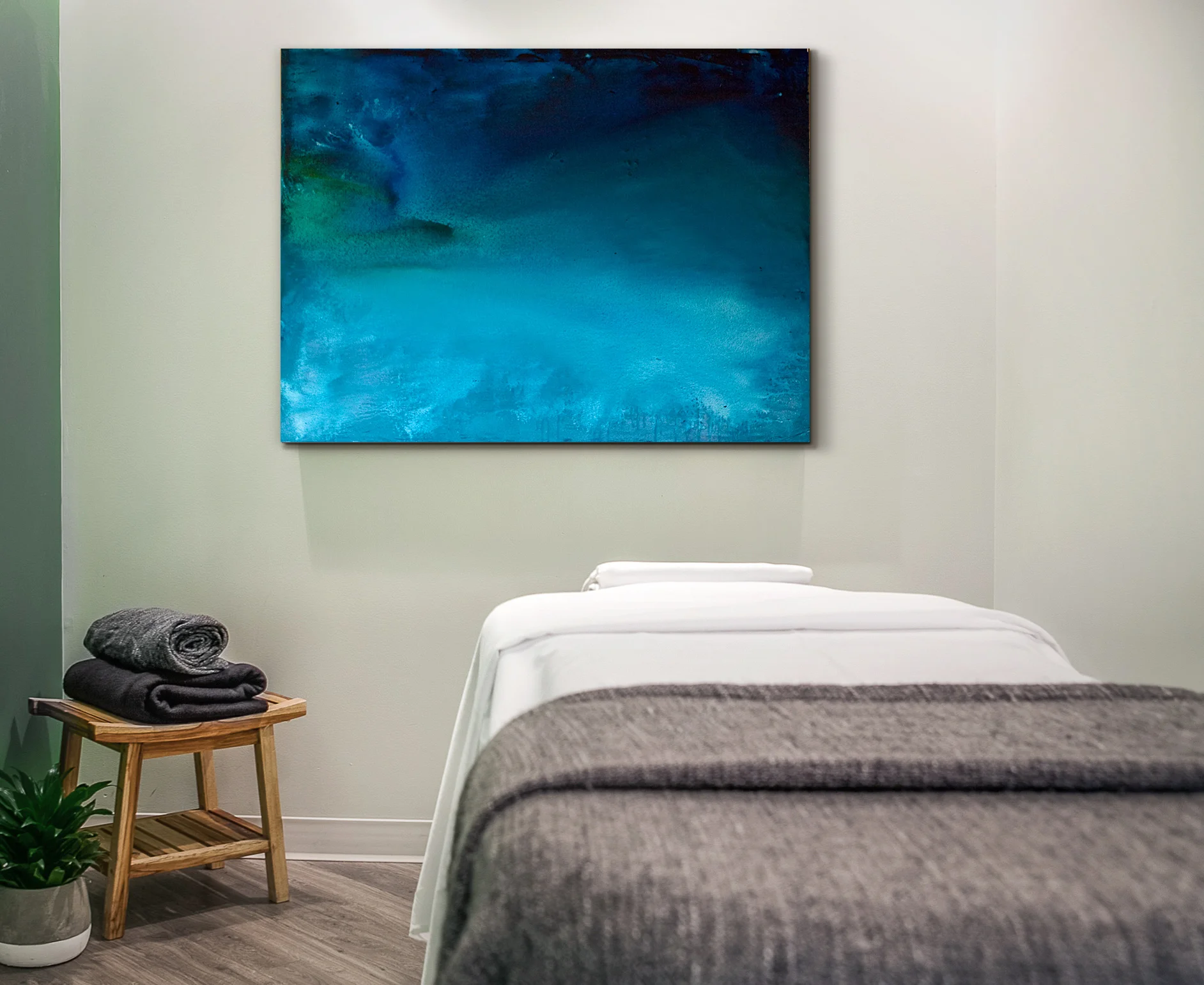 Weightless | Acrylic on canvas | 24x36"