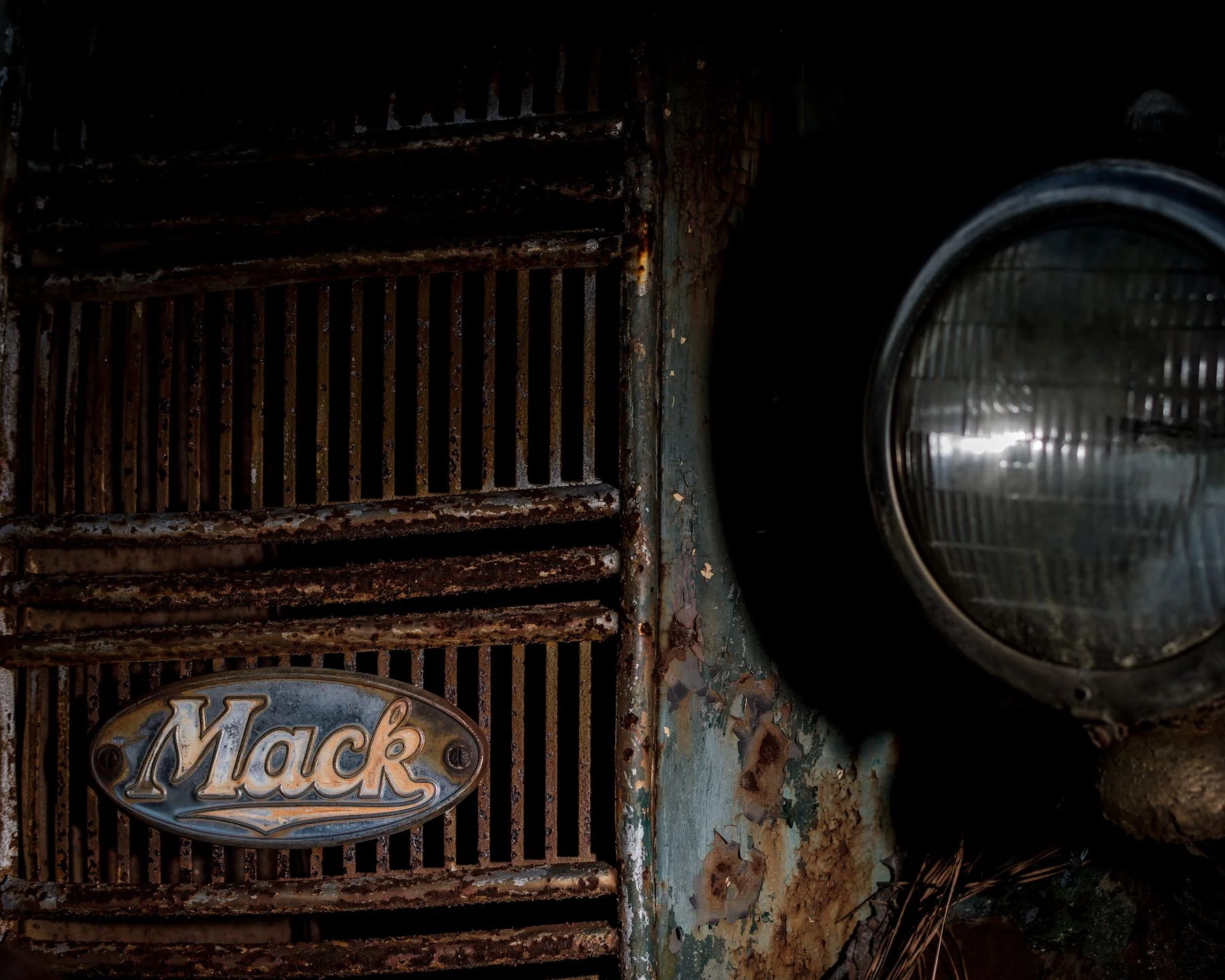 1938 Mack Truck
