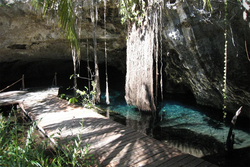 Cenotes2.jpg