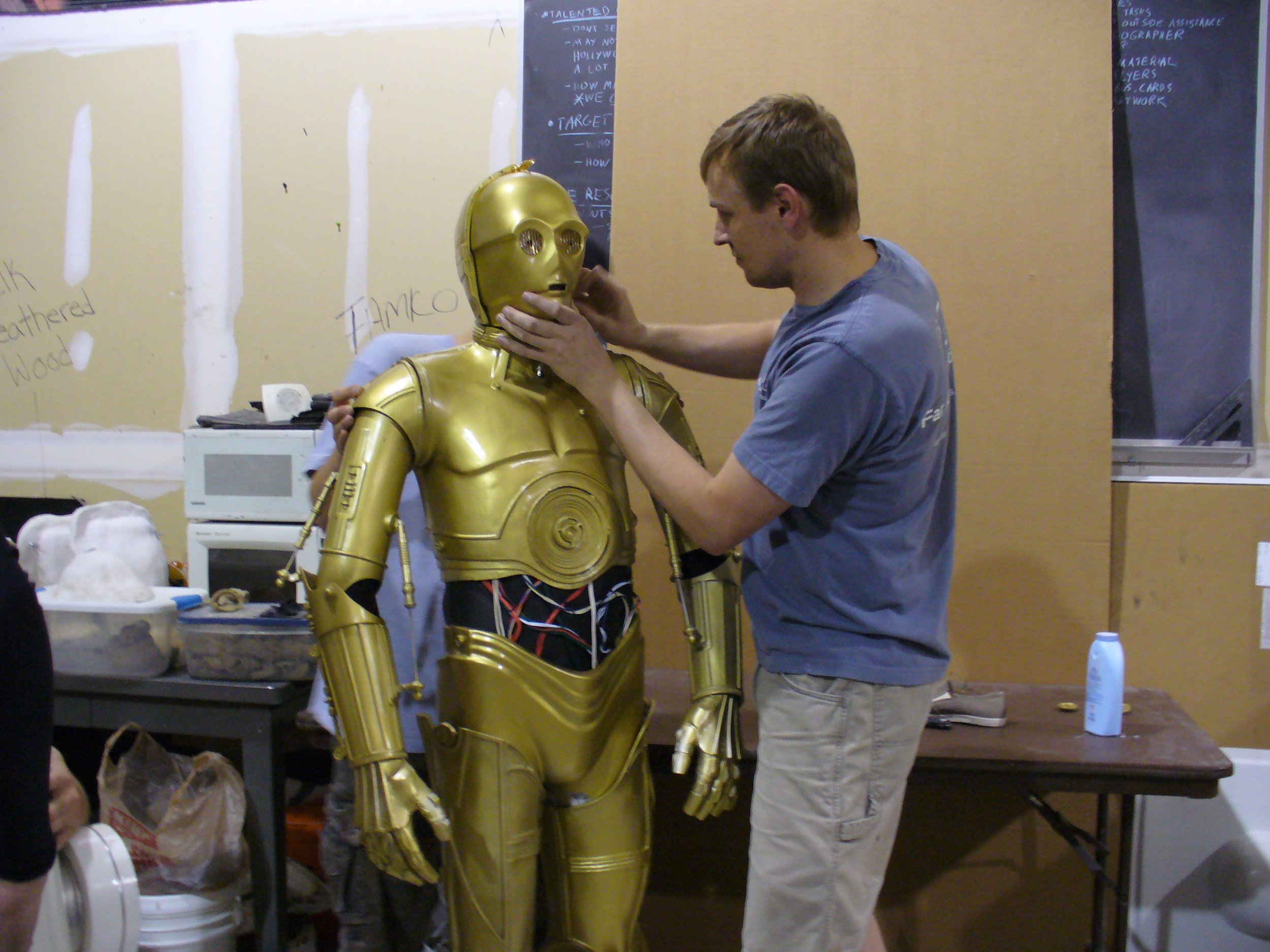Schrikken Parameters Beringstraat Costume: C-3PO — Far Away Creations