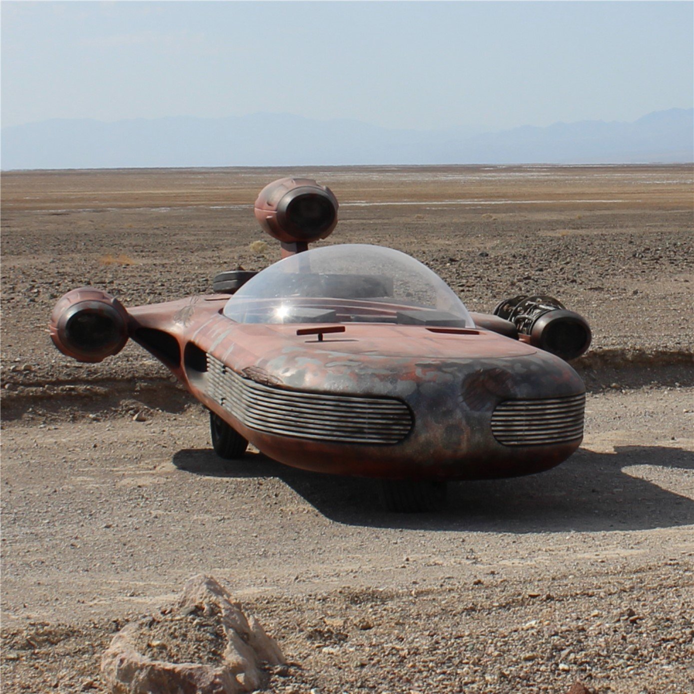 Landspeeder_Thumb_01.jpg