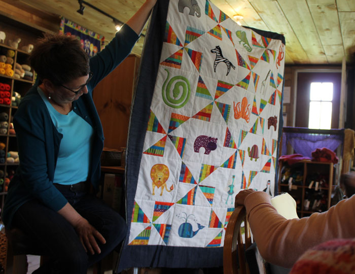Linnet's vibrant animal quilt