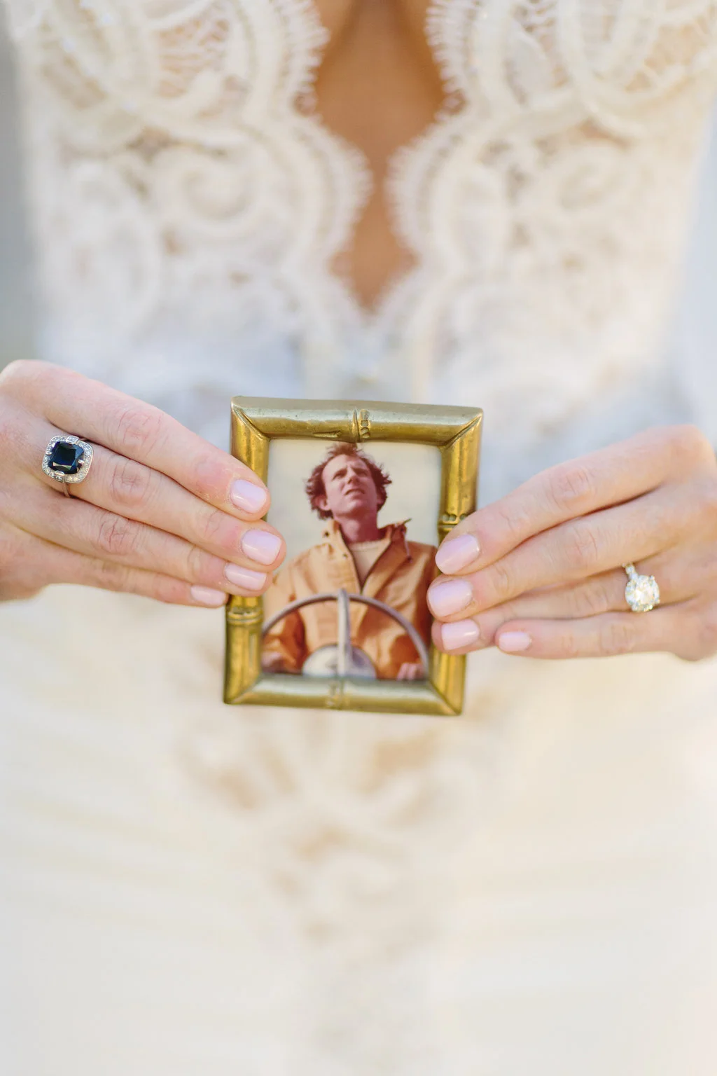 LCphoto-AB-elope-preview-14.jpg