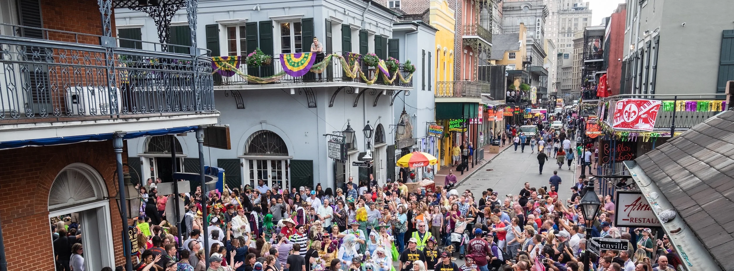 Our First Mardi Gras: Tips &amp; Tricks for the Biggest Party of the Year