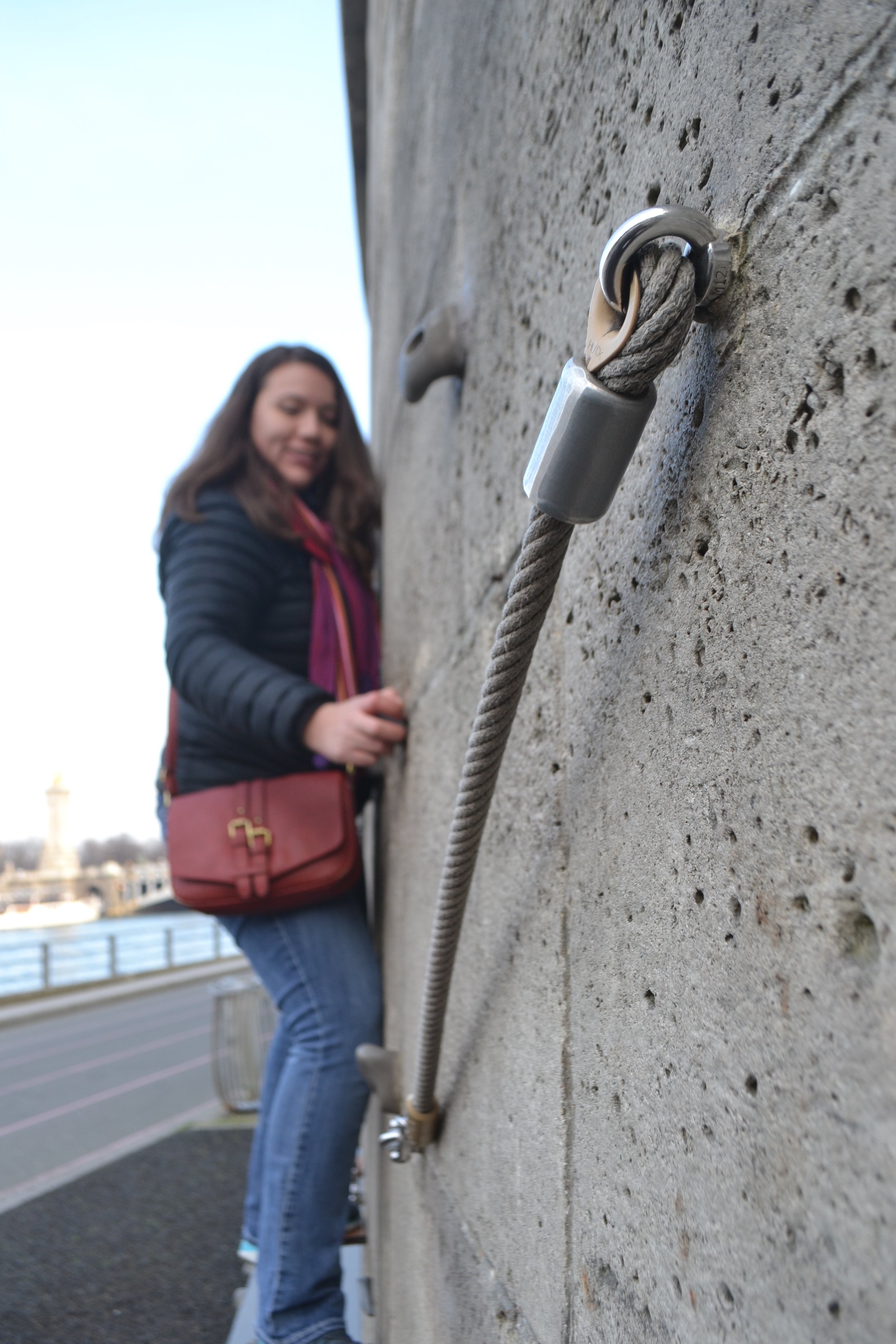 Climbing by the Seine