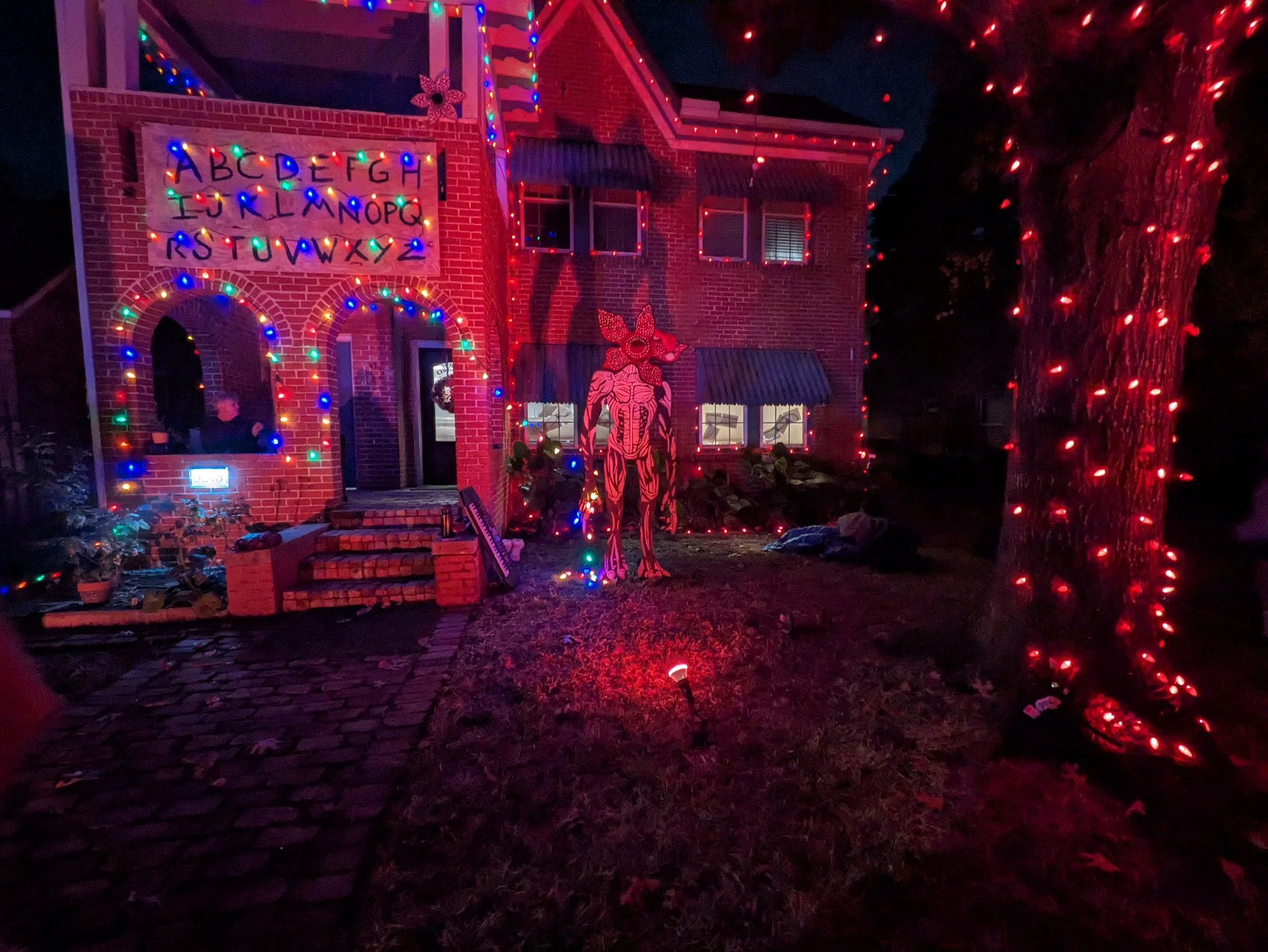 3218 Beauchamp - Best Demogorgon