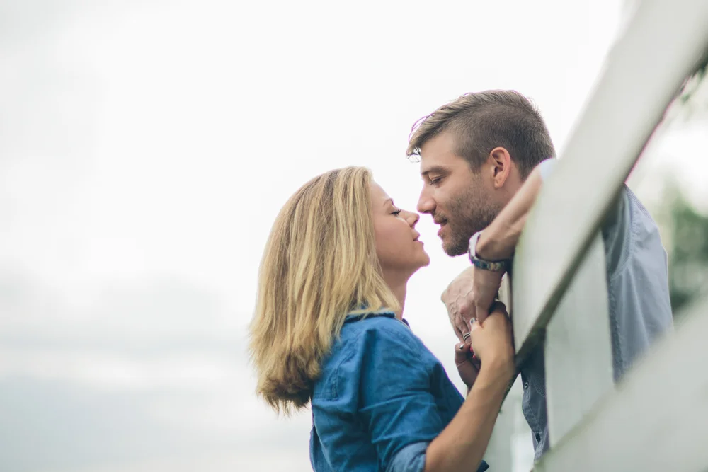Eric and Lindsey Engagements Web 0083.jpg