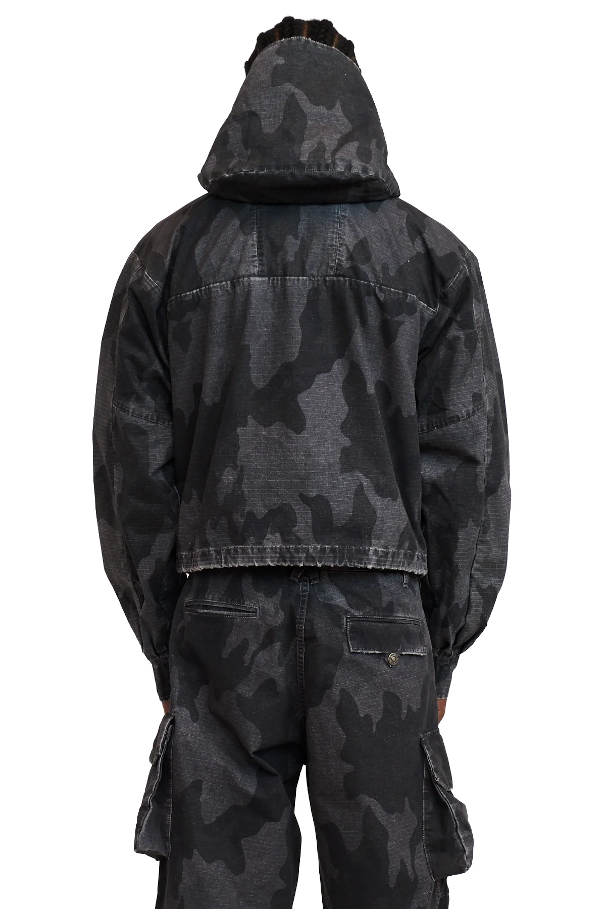 424 CROPPED PARKA Size 48 BLACK 1.webp