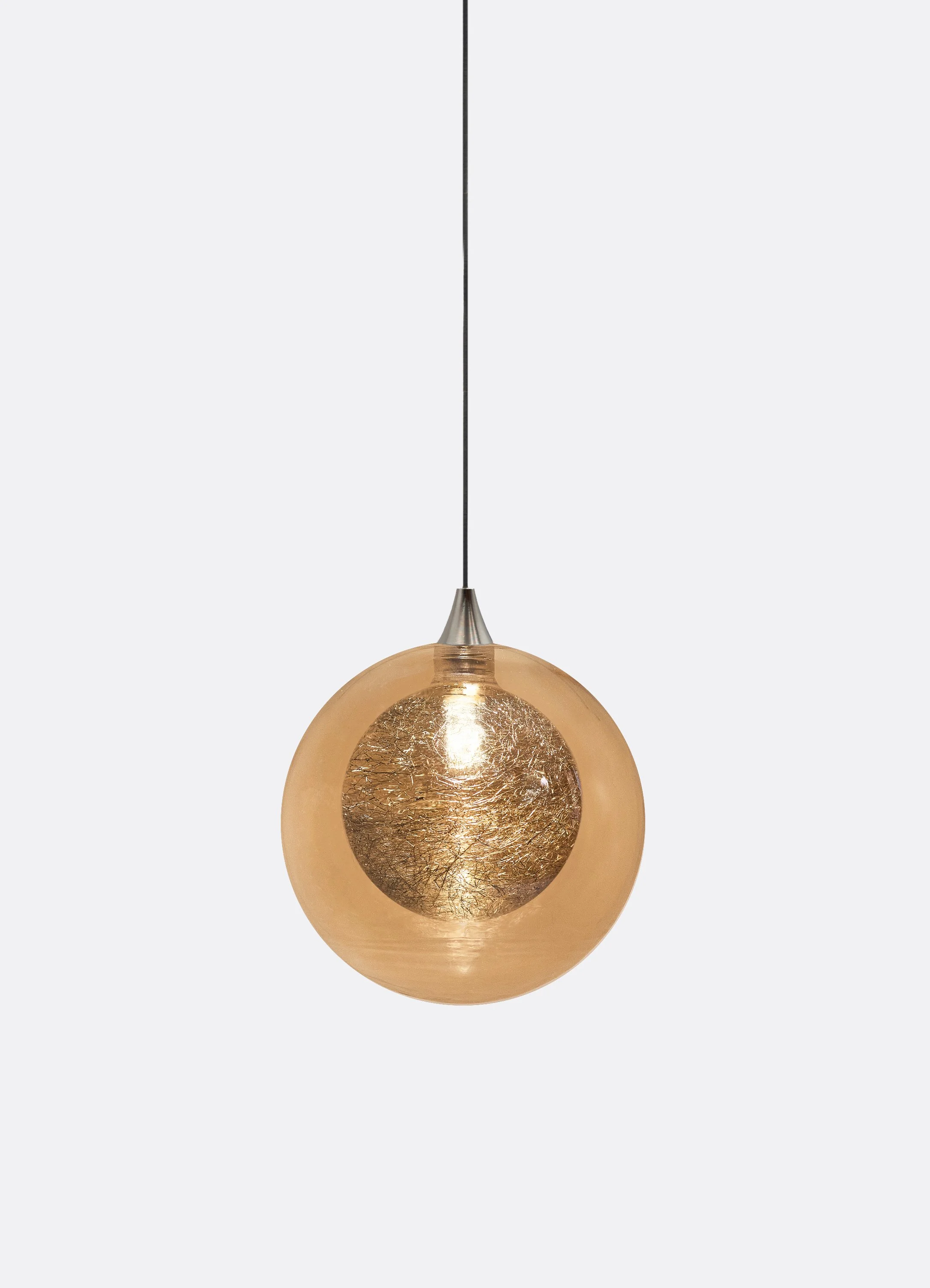Kadur_Drizzle_Amber_Black-2.jpg